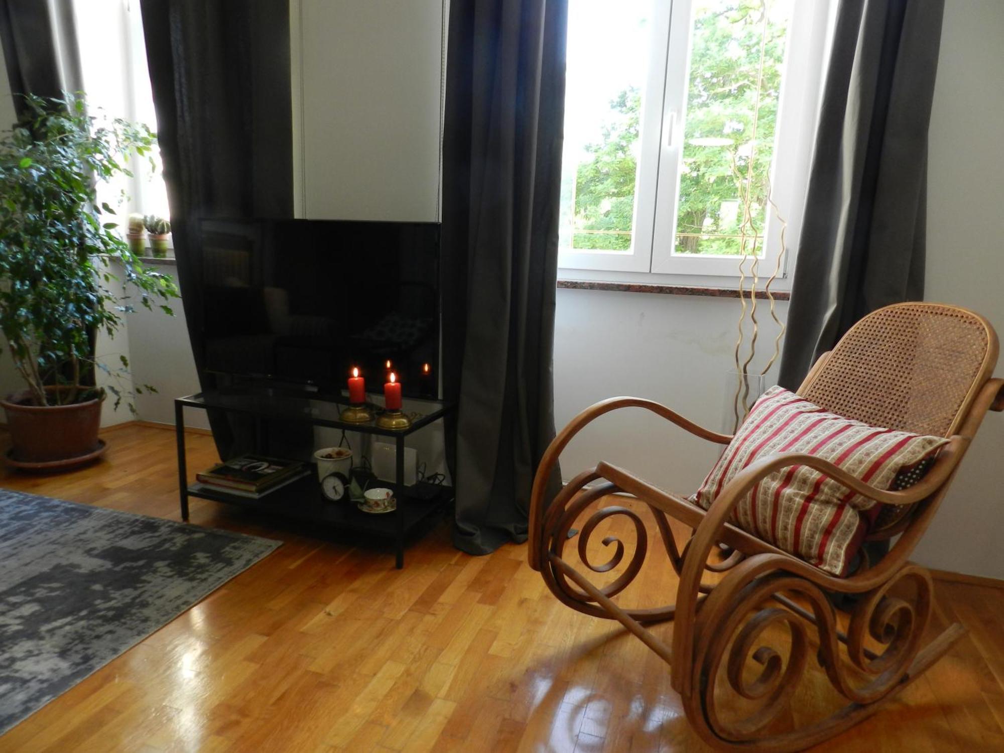 Markaat Apartment Pula