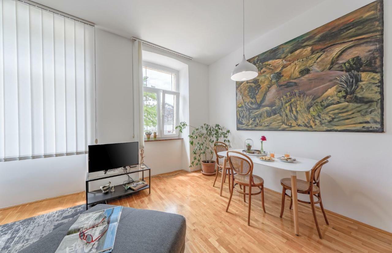 Markaat Apartment Pula